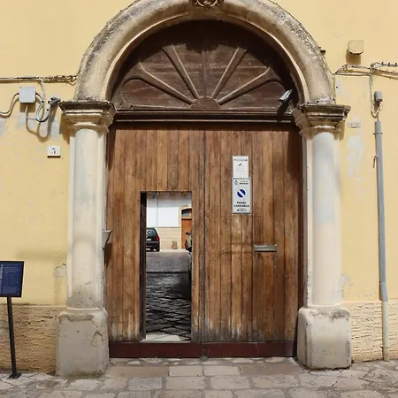 Laviano House Brindisi